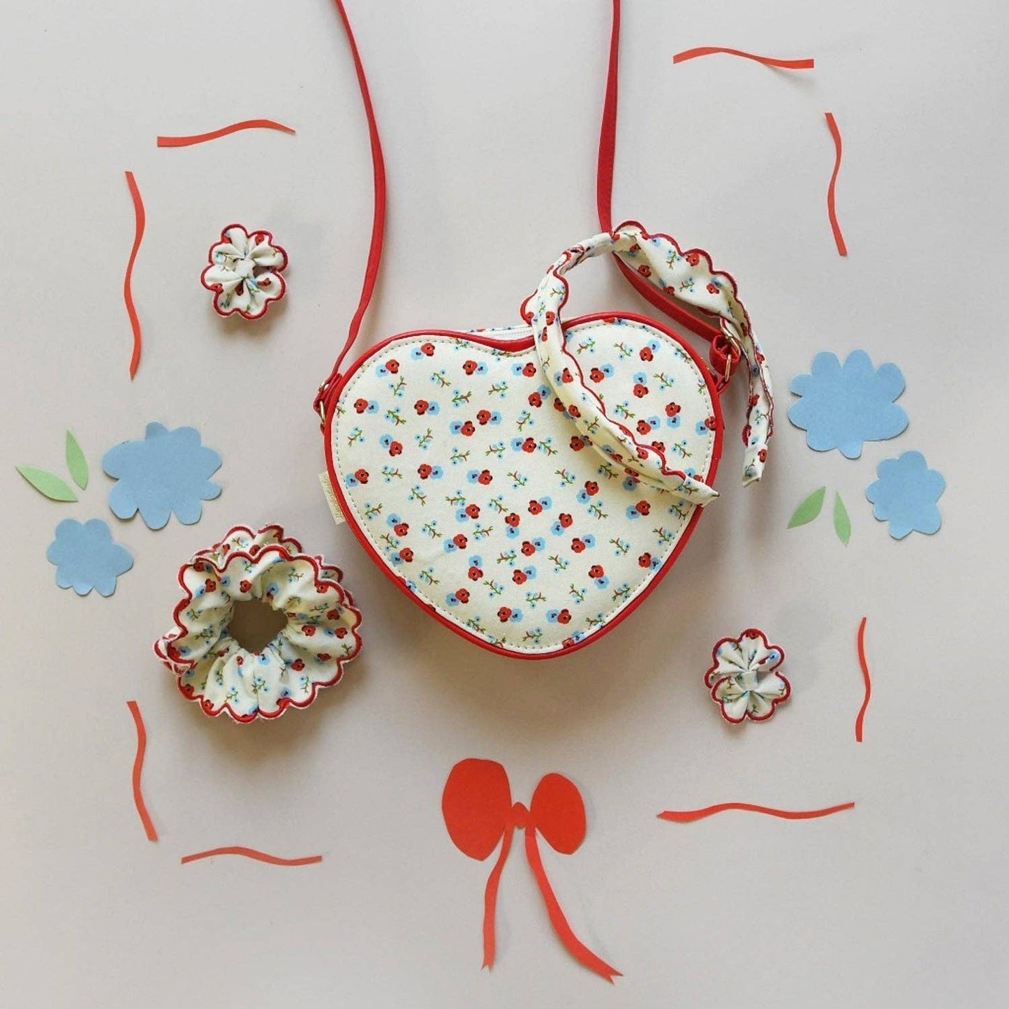 Martha Ditsy Scallop Bow Clips