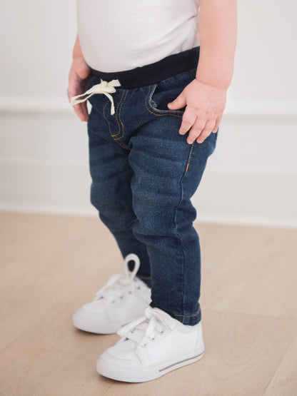 Boys Medium Wash Stretch Denim Pull-on Jeans