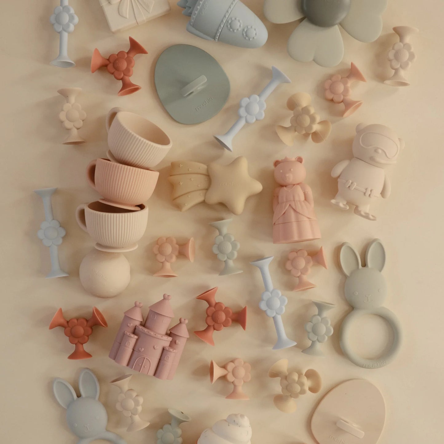 Daisy Silicone Suction Builders