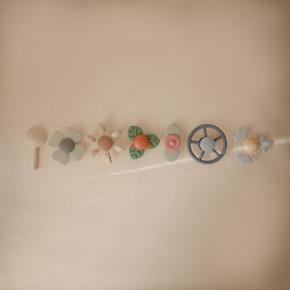 Wheel Suction Spinner Toy